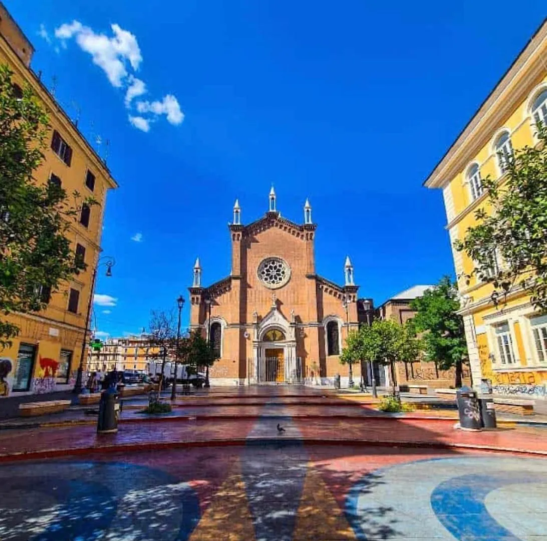 Apt San Lorenzo , Near Termini Central Station D Rome Apartment