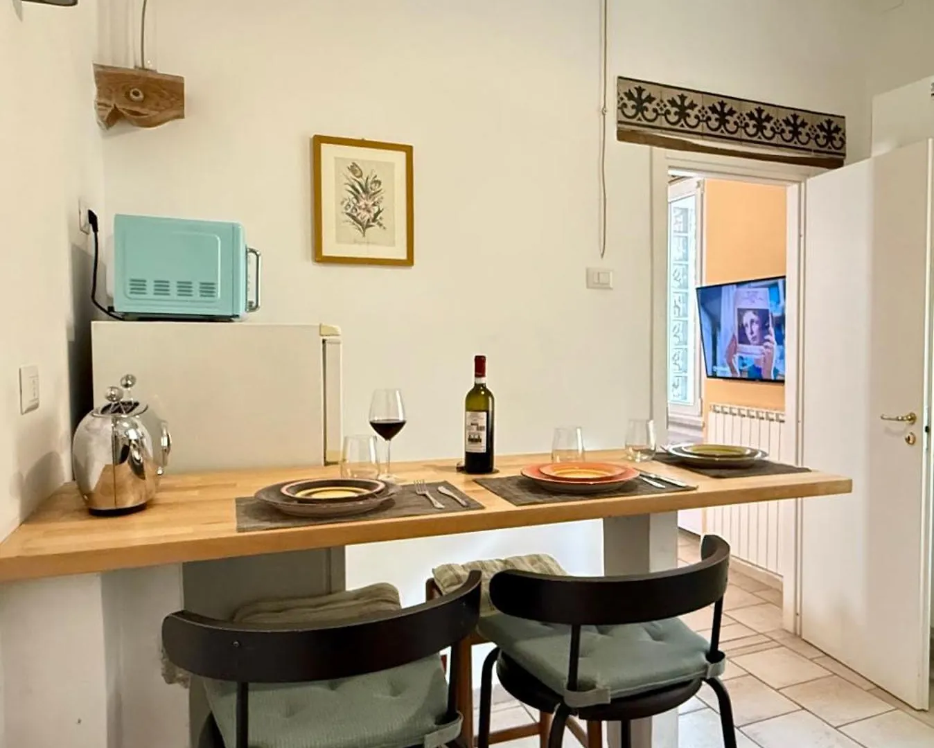 Apartment Apt San Lorenzo , Near Termini Central Station D Rome Italy